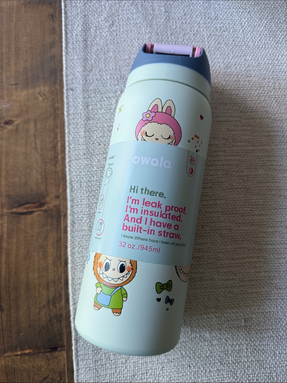 Owala FreeSip X Labubu Collection 32oz Bottle - Picture 2 of 5